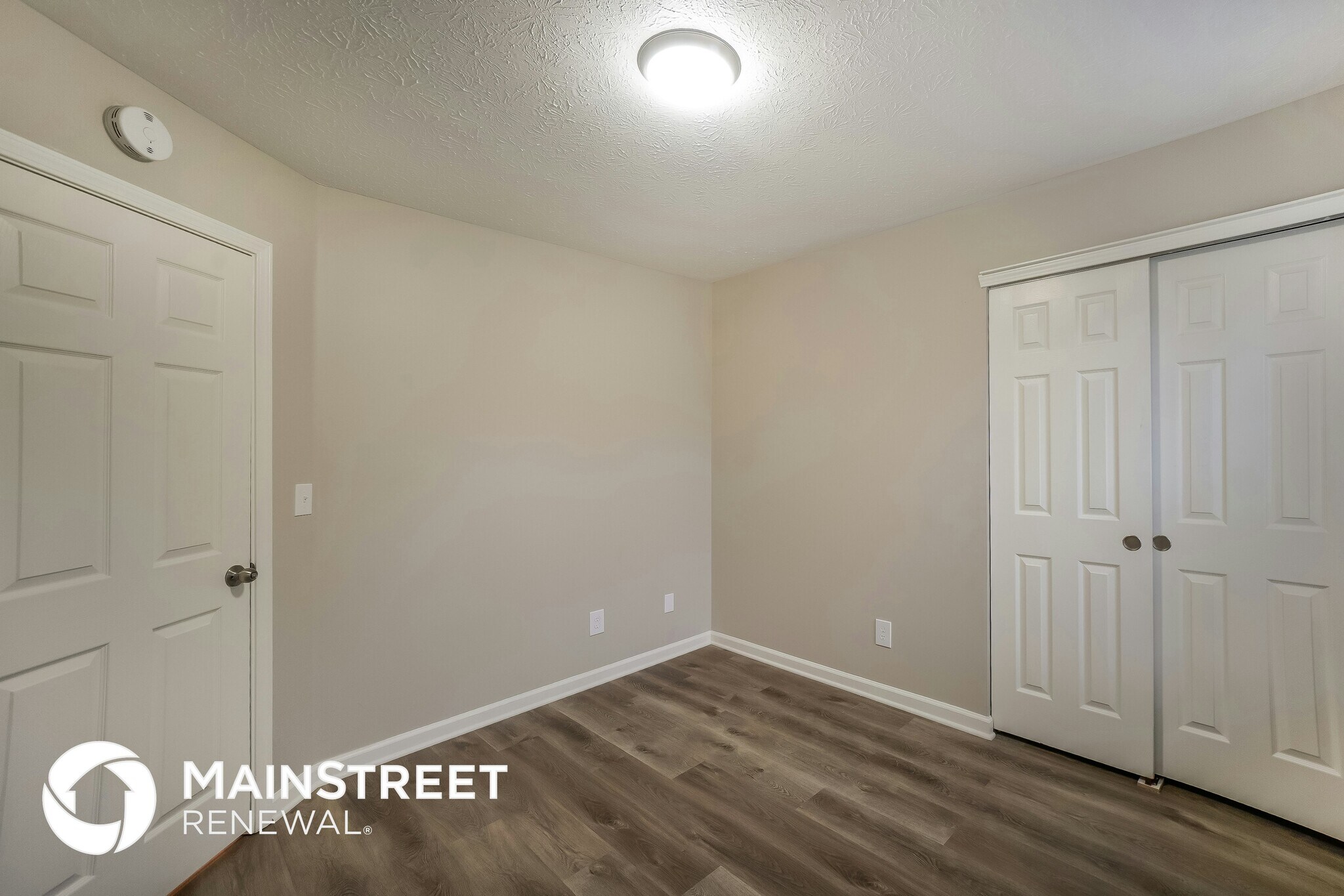 Building Photo - 6658 Ahern Ct