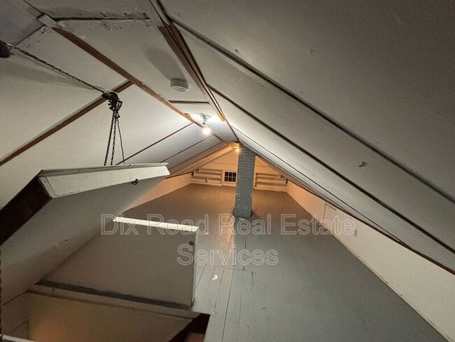 Building Photo - 107 Edgewood Ave