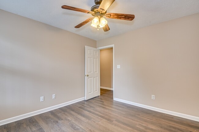 Building Photo - 4111 Eagle Nest Dr