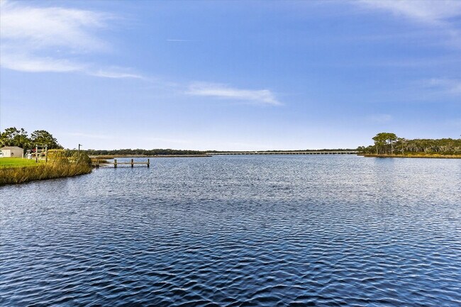 Building Photo - 23223 Front Beach Rd
