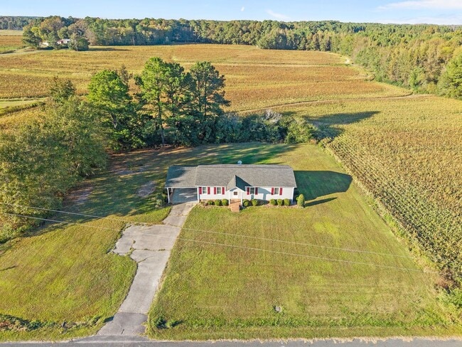 Building Photo - Lovely 3 bed 2 bath home located in Lillin...