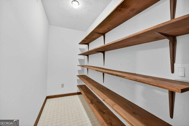 Building Photo - 1570 Greyfield Trce