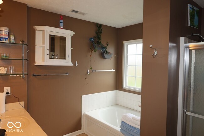 Building Photo - 14549 Brackney Ln