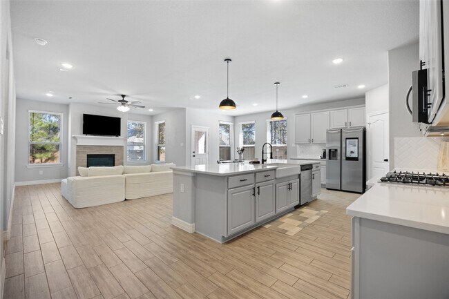 Building Photo - 108 Yellow Perch Wy