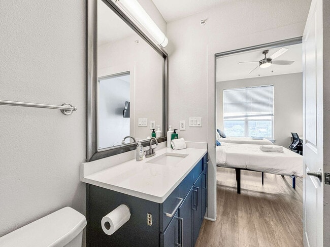 Building Photo - 2901 Indiana St