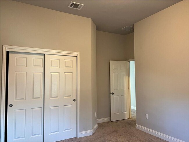 Building Photo - 9416 Kyles Stake Rd