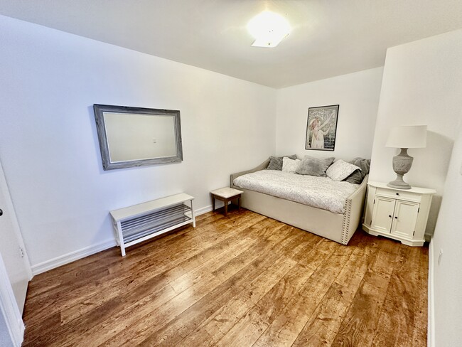 Spare room - 106 S Lucia Ave