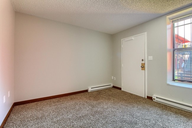 Building Photo - Wise Harris Arms Apartments