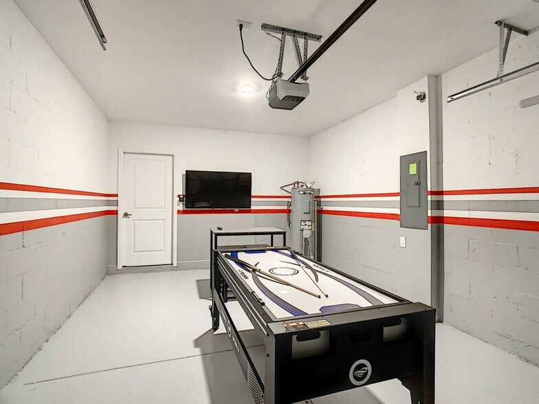 Building Photo - 1199 Drop Ln