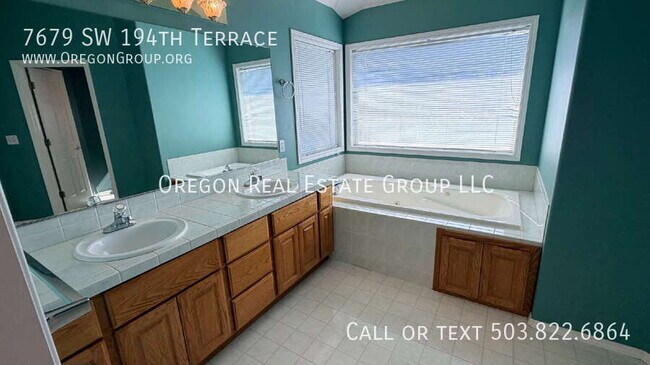 Building Photo - 7679 SW 194th Terrace