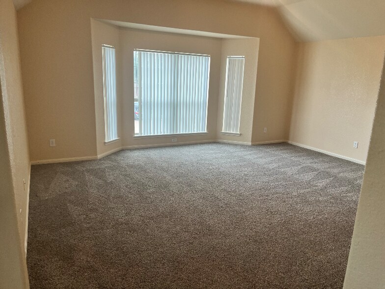 Building Photo - 24938 Mason Trail Dr