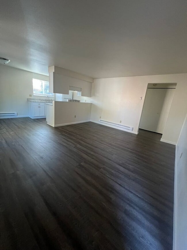 Primary Photo - One Bedroom, One Bathroom Downstairs Apart...