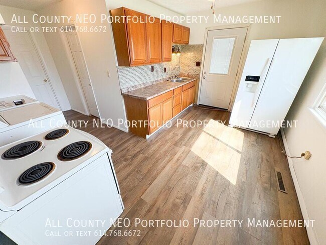 Building Photo - 1748 Ward Rd