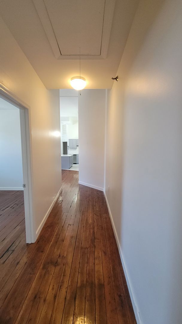 Building Photo - 121 W Jackson Ave