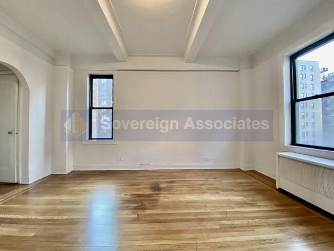 Building Photo - 308 W 104th St