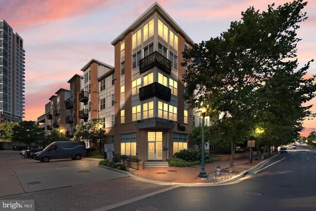 Building Photo - 1201 East-West Hwy