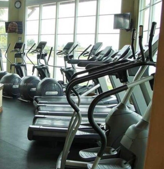 Building Photo - 10770 NW 66th St