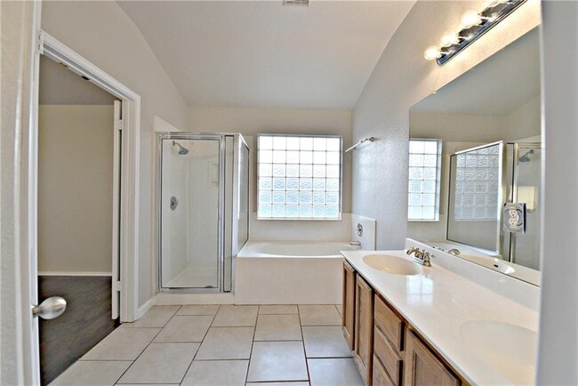 Building Photo - 618 Horizon Trail