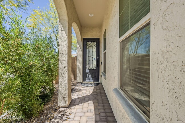 Building Photo - 3310 E Los Gatos Dr
