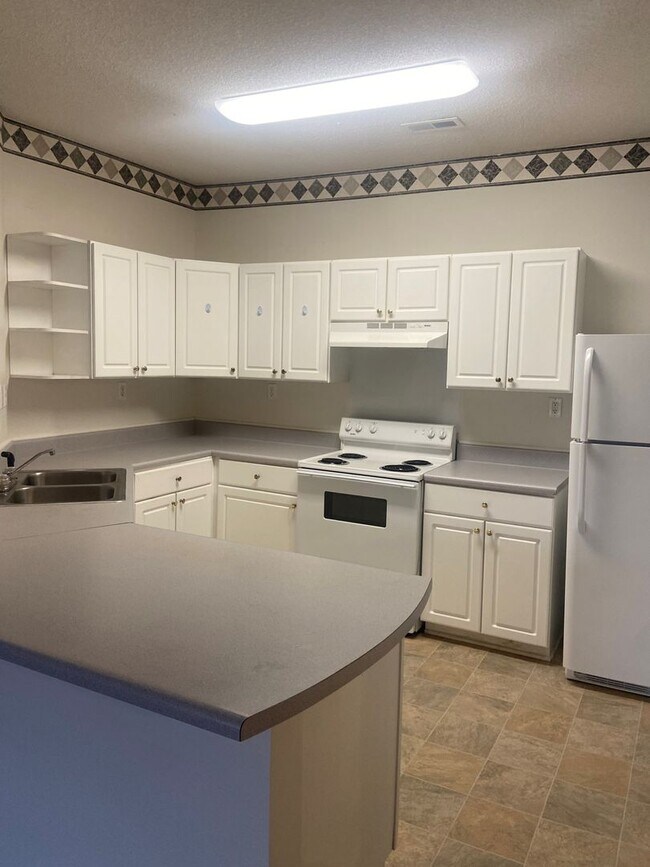 Building Photo - Wexford Condominiums, Anderson, SC