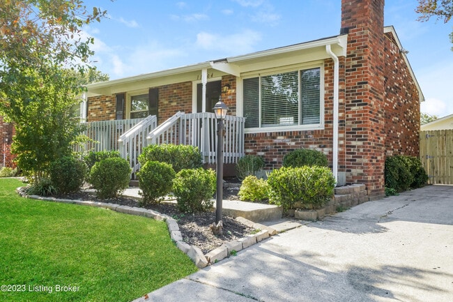 Building Photo - 11004 Albion Dr