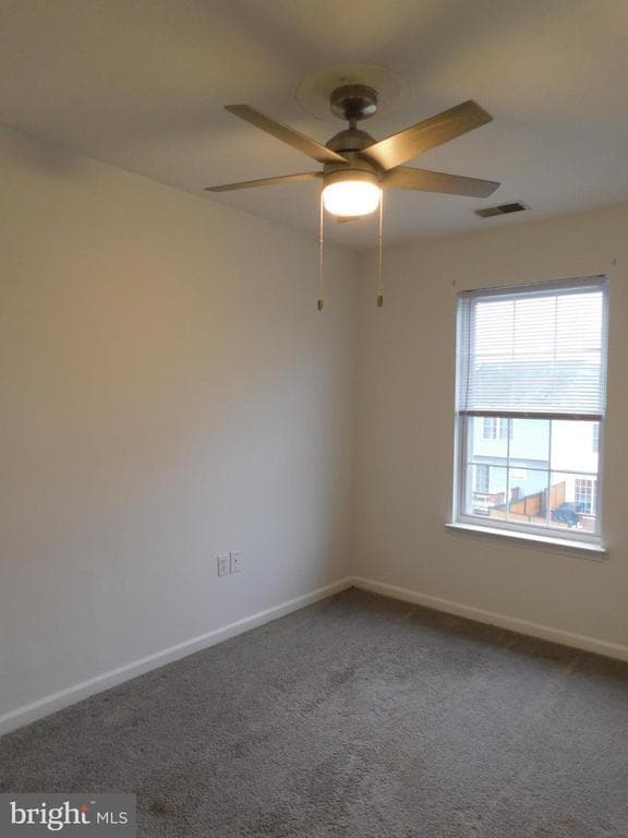 Building Photo - 102 Zephyr Ln