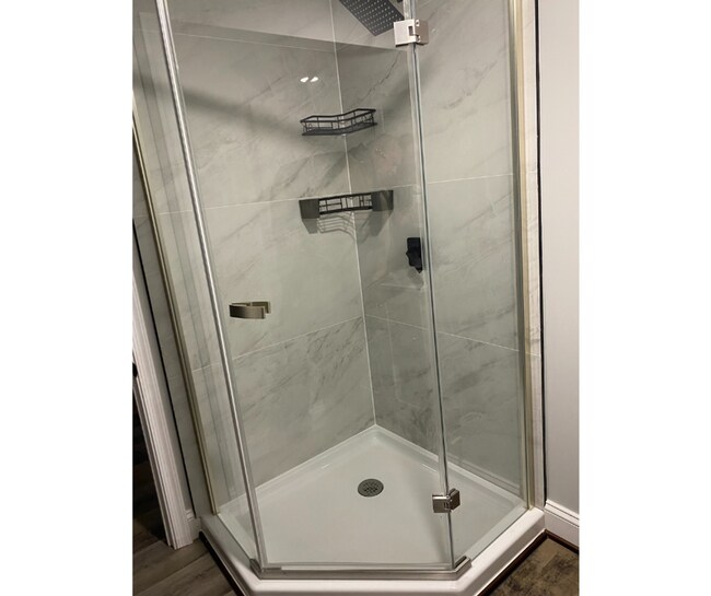 Building Photo - 3523 Edmondson Ave