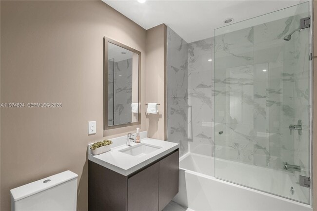 Building Photo - 851 NE 1st Ave