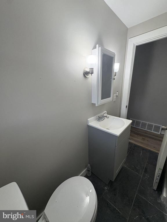 Building Photo - 2136 Atco Ave