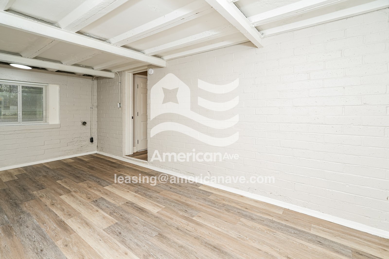 Building Photo - 1531 N Indianapolis Ave