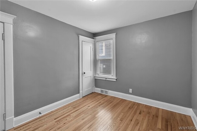 Building Photo - 49 Virgil Ave