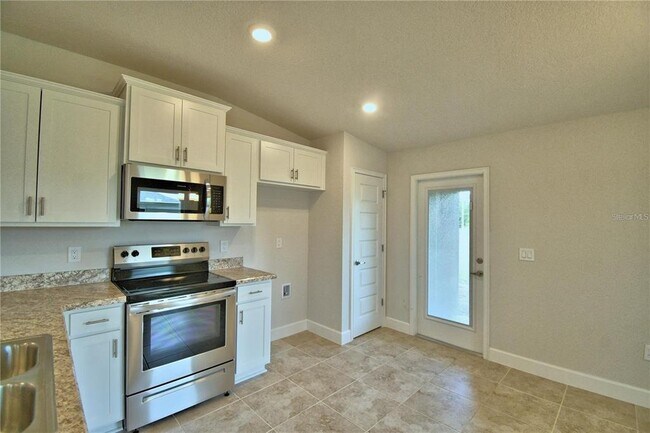 Building Photo - 1734 Carnostie Rd