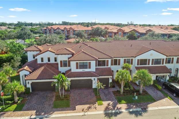 Building Photo - 15800 Portofino Springs Blvd