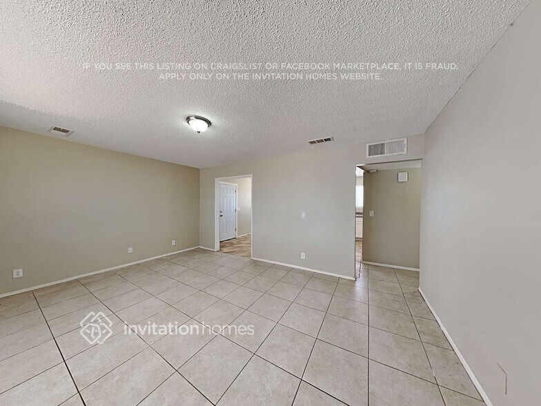 Building Photo - 3314 W Aster Dr