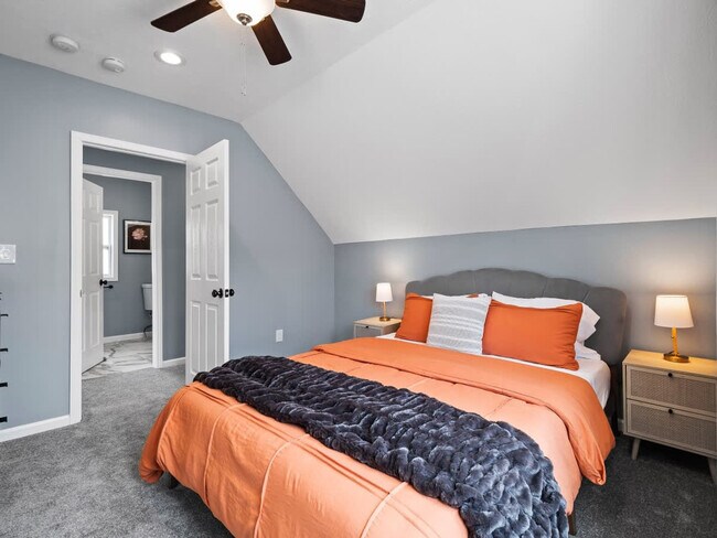 Building Photo - 6110 Lawn Ave