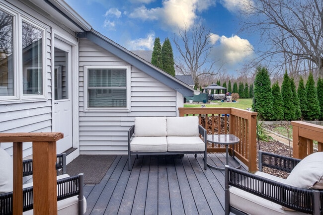 Building Photo - 26229 93rd St