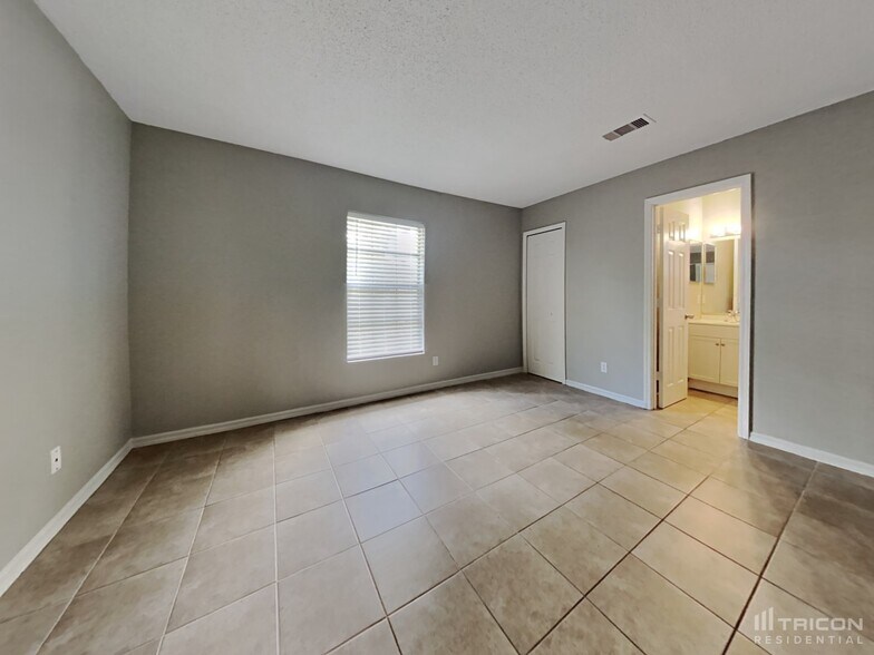 Building Photo - 3095 Branchville Dr