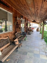 Building Photo - Butte Valley 3 bed 2 bath home, Privacy, n...