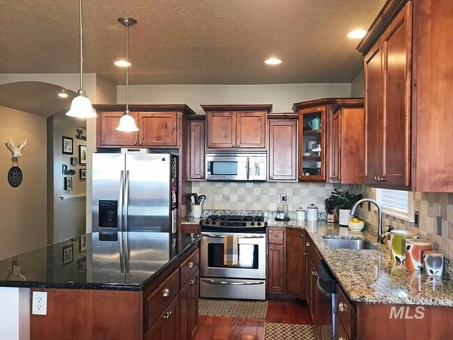 Building Photo - 6087 S Rising Sun Way