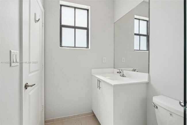 Building Photo - 28625 SW 132nd Ct