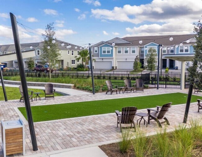 Building Photo - 2525 Arbor Wind Dr