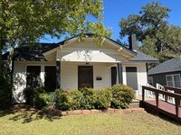 Building Photo - Cute 3/2 in Quiet Sherman Neighborhood