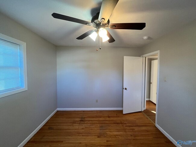 Building Photo - 1206 Eubanks St SW