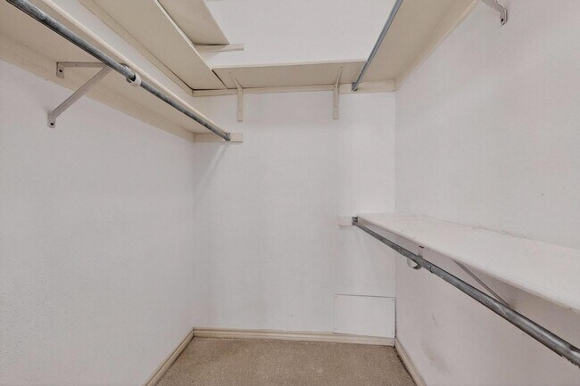 Building Photo - 3105 San Jacinto St