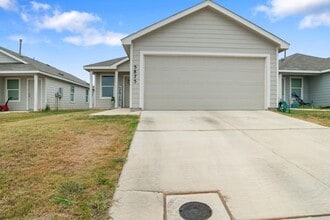 Building Photo - 5875 Coahulia Rdg