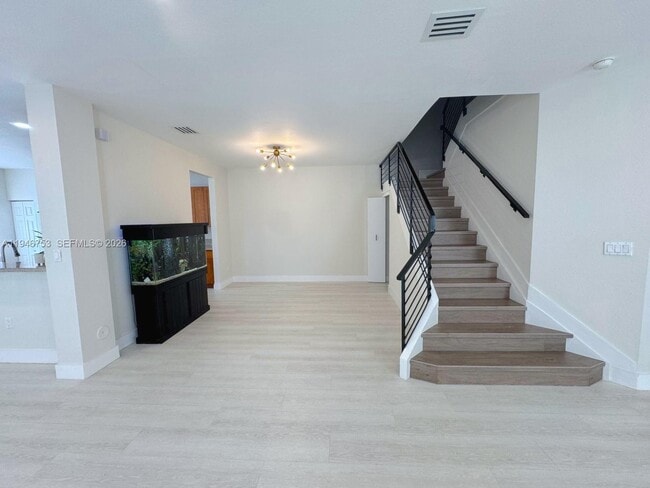 Building Photo - 11400 NW 75th Terrace