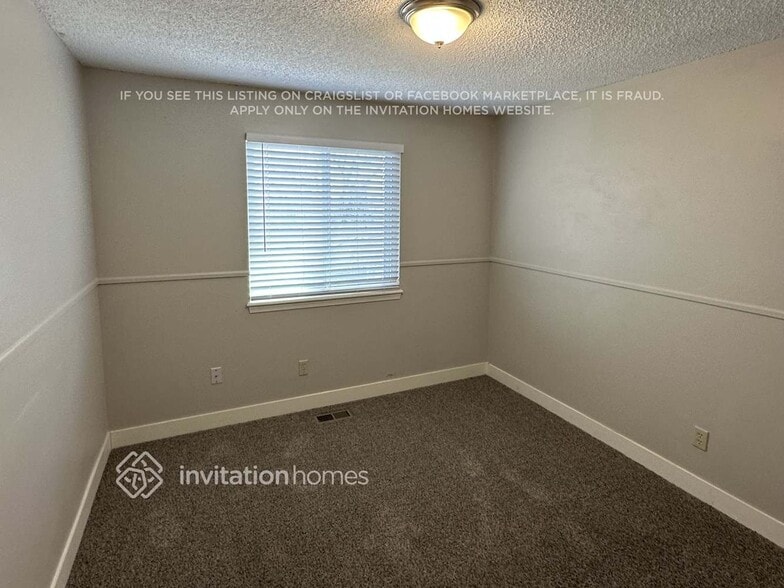 Building Photo - 4554 S Richfield St