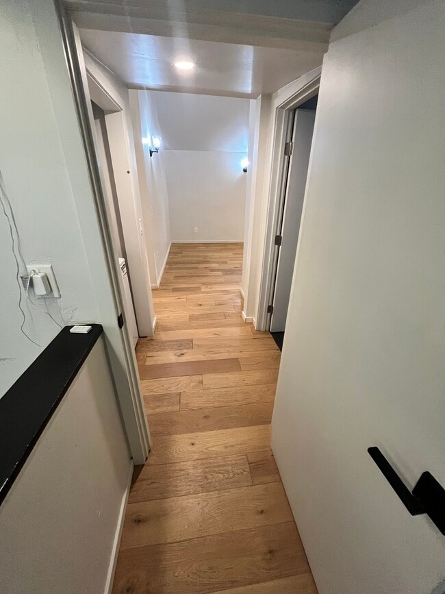 Building Photo - 1946 Green Valley Rd