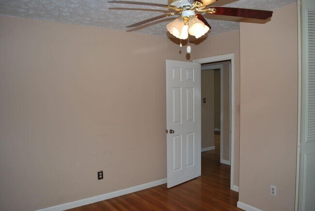 Building Photo - 1756 Wyatt Pkwy