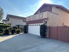 Building Photo - 19633 Nicholas Ave